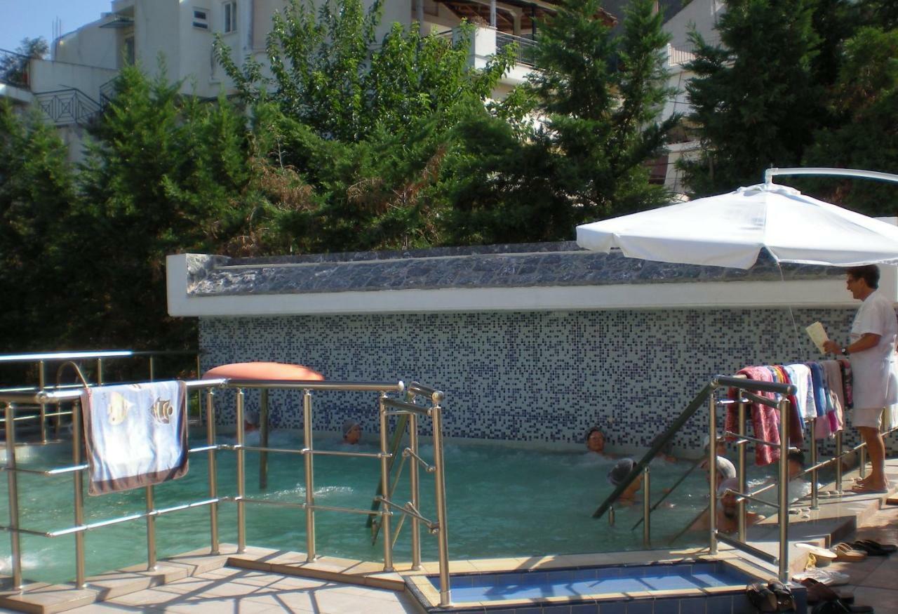 Hotel Difo Loutra Edipsou  Exteriér fotografie